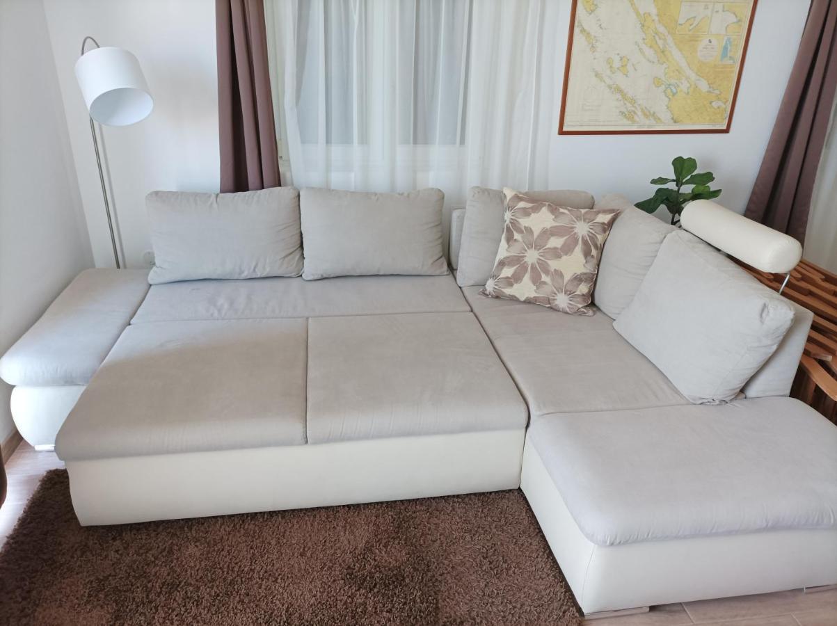 Apartman Periska Vir Kültér fotó