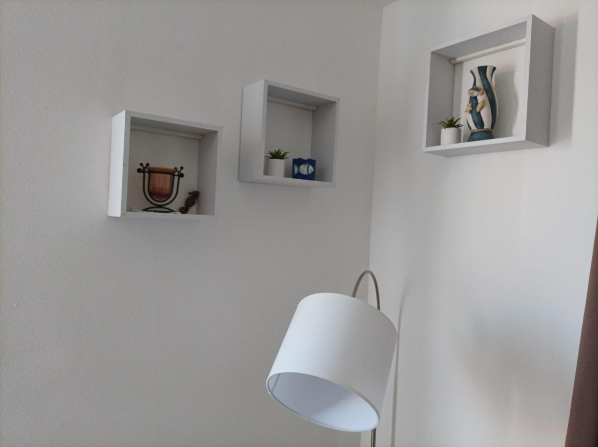 Apartman Periska Vir Kültér fotó